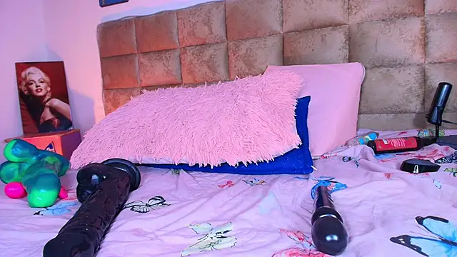 star_hanks's sex show image