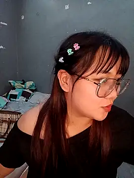 _WetKittyPussy_sw816's sex show image