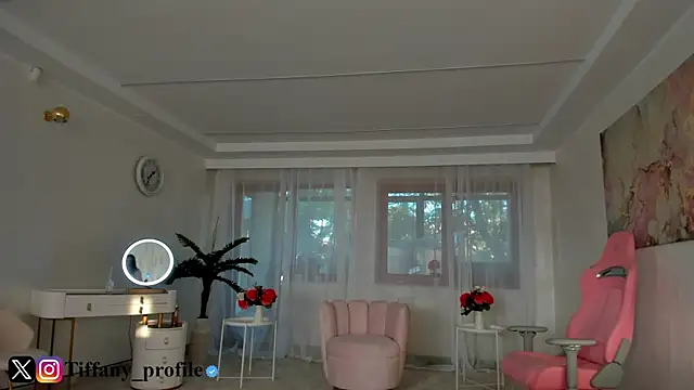 TiffanyHouston_'s sex show image