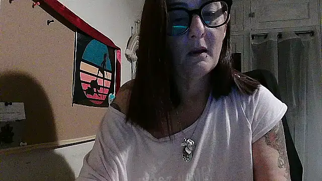 Mrs-Ivy's sex show image Mrs-Ivy's sex show image