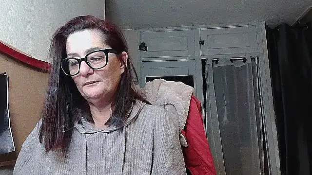 Mrs-Ivy's sex show image Mrs-Ivy's sex show image