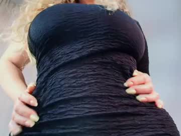Sexshow-Bild von _madamemature_ Sexshow-Bild von _madamemature_