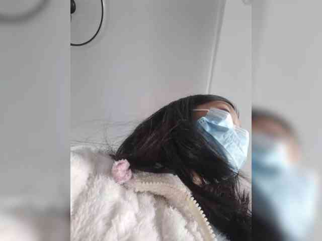 Sexshow-Bild von Selinababy99 Sexshow-Bild von Selinababy99