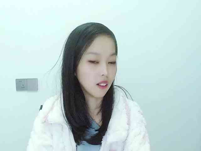 Sexshow-Bild von Selinababy99 Sexshow-Bild von Selinababy99