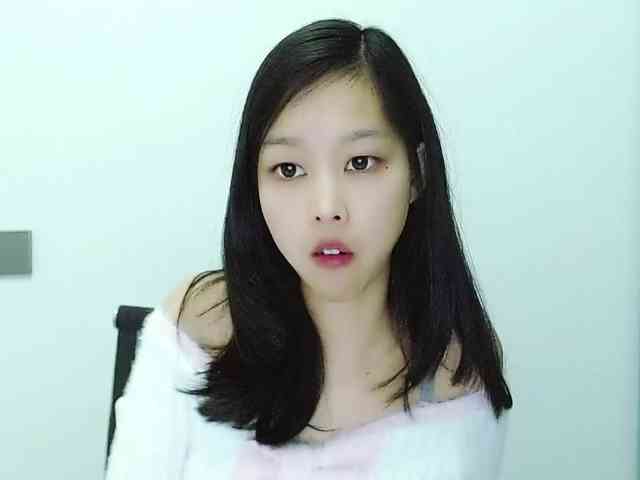 Изображение секс-шоу модели Selinababy99