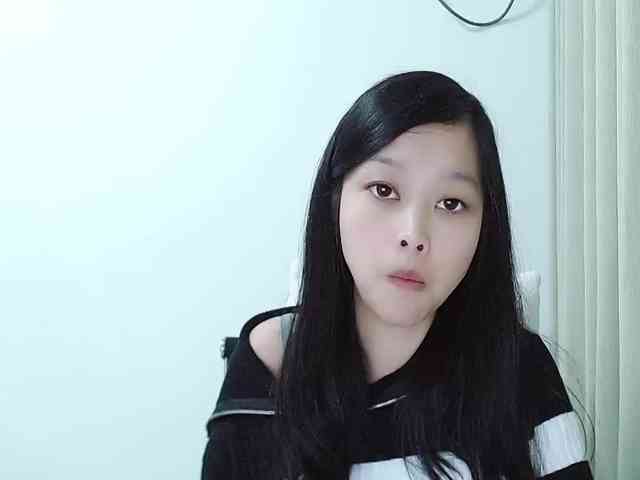 Изображение секс-шоу модели Selinababy99