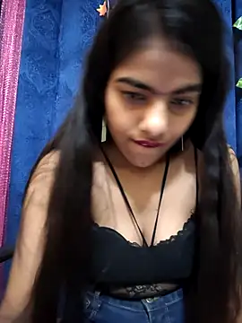 Изображение секс-шоу модели Alisha_Babyy