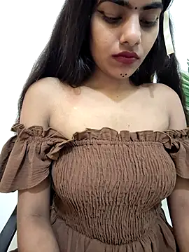 Изображение секс-шоу модели Alisha_Babyy