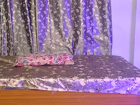 alaviya-19's sex show image