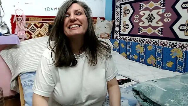 Adelinemilf's sex show image