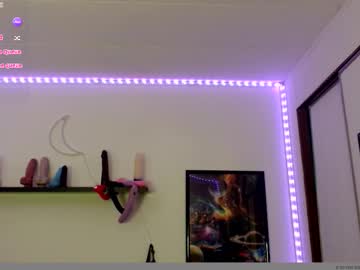 bigtittedtattedlesbian's sex show image bigtittedtattedlesbian's sex show image