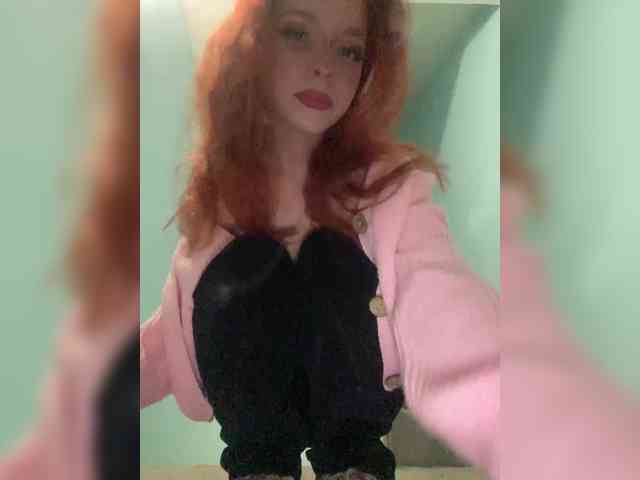 Изображение секс-шоу модели KiraSaud69 Изображение секс-шоу модели KiraSaud69