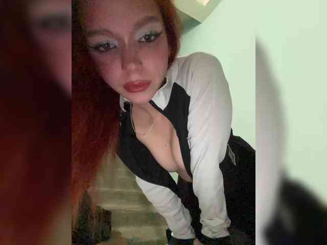 Изображение секс-шоу модели KiraSaud69 Изображение секс-шоу модели KiraSaud69