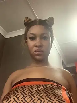 Creamy_bitchxxx's sex show image