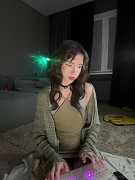 Bastet's sex show image