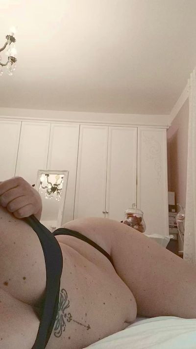 Sexshow-Bild von chanel69_sexy