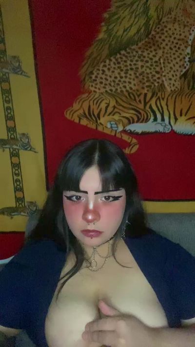 Изображение секс-шоу модели ugly_shinii