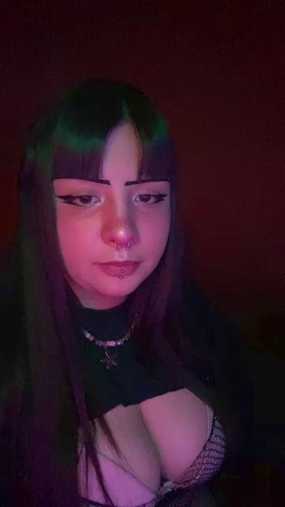 Sexshow-Bild von ugly_shinii Sexshow-Bild von ugly_shinii