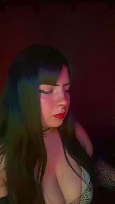 Sexshow-Bild von ugly_shinii Sexshow-Bild von ugly_shinii