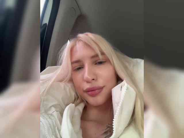 EwaBrown's sex show image