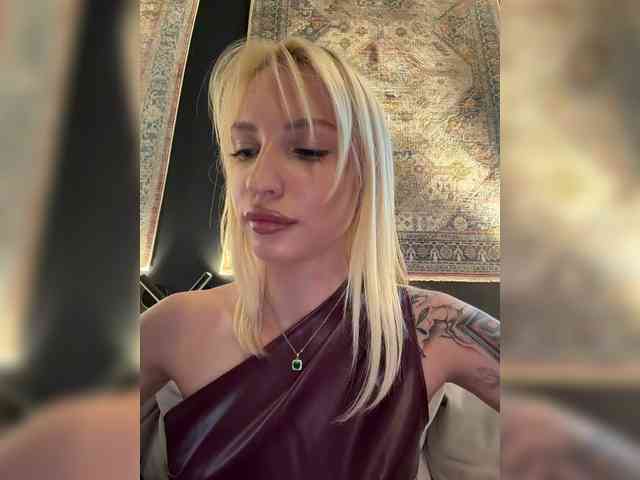 EwaBrown's sex show image