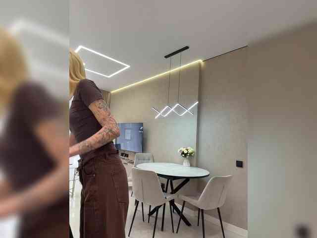 EwaBrown's sex show image