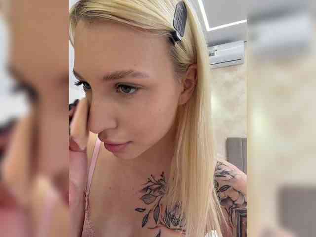 Sexshow-Bild von EwaBrown Sexshow-Bild von EwaBrown