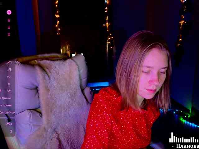 Vita-min-4ik's sex show image