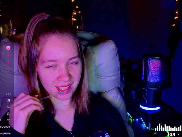 Vita-min-4ik's sex show image