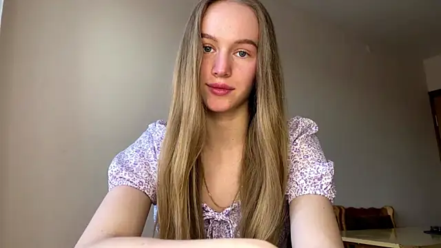 Изображение секс-шоу модели Viktoria_Vibes