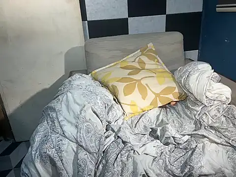 asian-doll's sex show image