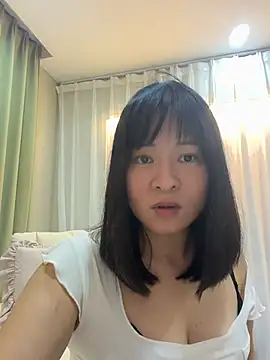 Изображение секс-шоу модели -Yuko- Изображение секс-шоу модели -Yuko-