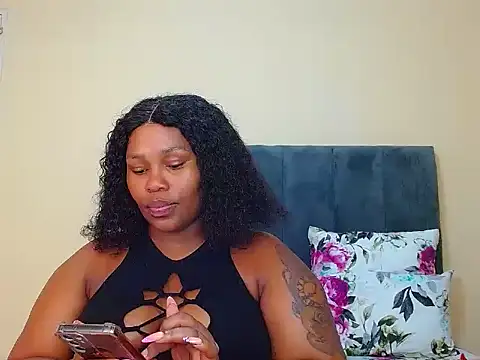 curvycloe1's sex show image curvycloe1's sex show image