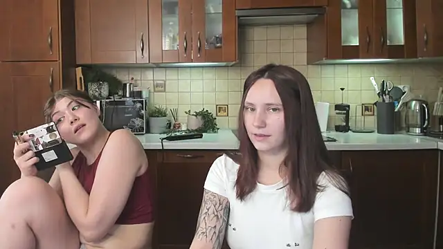 Sexshow-Bild von HotCaramellsTV
