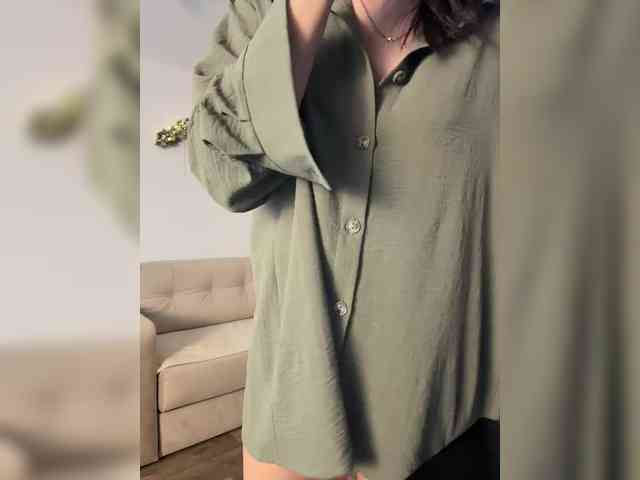 Изображение секс-шоу модели Buffi Изображение секс-шоу модели Buffi