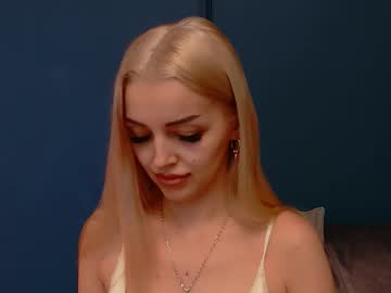 deeavip's sex show image