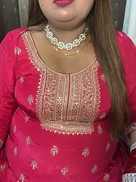 GEET-LOVE's sex show image