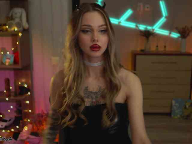 Sexshow-Bild von ManiFreyja Sexshow-Bild von ManiFreyja