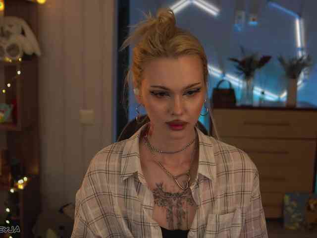 Изображение секс-шоу модели ManiFreyja Изображение секс-шоу модели ManiFreyja