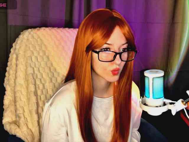 Изображение секс-шоу модели -LisaMeow-