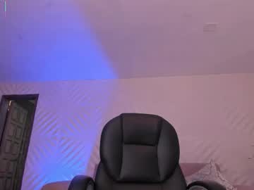 Изображение секс-шоу модели roxannehill_ Изображение секс-шоу модели roxannehill_