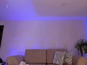 Изображение секс-шоу модели roxannehill_