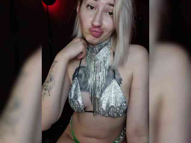 Sexshow-Bild von a-squirter Sexshow-Bild von a-squirter