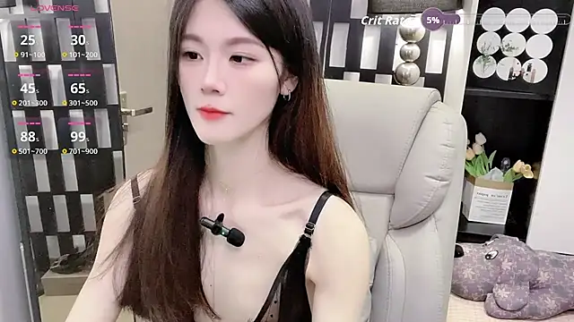 Изображение секс-шоу модели Yueyue-MM