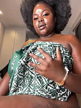 Изображение секс-шоу модели Honeycoco0211