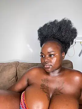 Honeycoco0211's sex show image