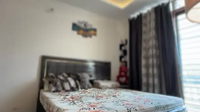 Princess-69's sex show image