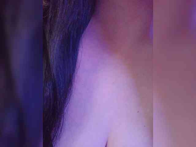 -Emma-'s sex show image