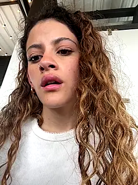 alana15's sex show image