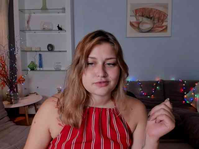 WhisperOfSiren's sex show image WhisperOfSiren's sex show image